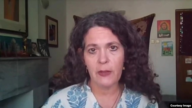 سیتفانی گلنسکی خبرنگار مجله فارن پالیسی